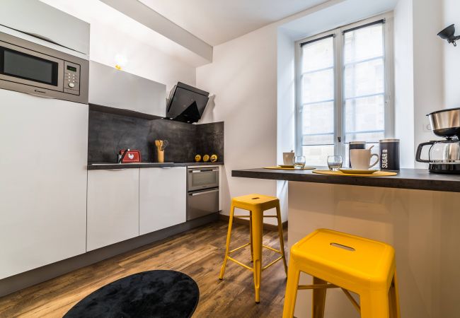 Appartement à Brive-la-Gaillarde - Le Studio Raynal - 1 Chambre Appartement à Brive-la-Gaillarde - Le Studio Raynal - 1 Chambre