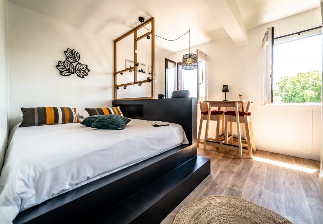 Studio à Brive-la-Gaillarde - Le Cocon Urbain - 1 Chambre Studio à Brive-la-Gaillarde - Le Cocon Urbain - 1 Chambre