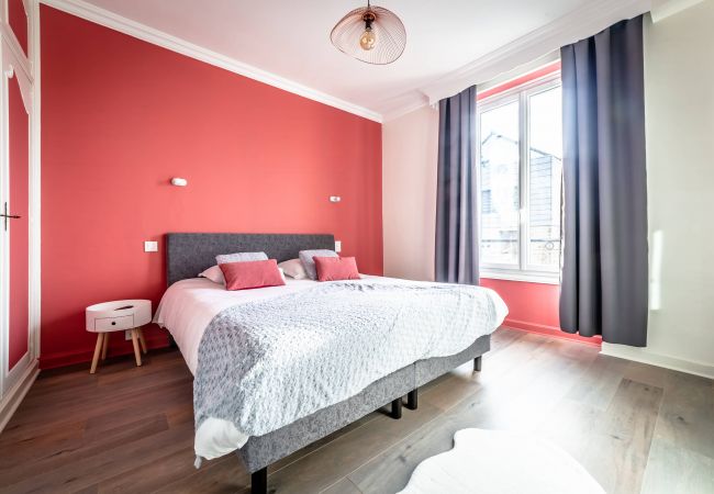 Appartement à Brive-la-Gaillarde - Le Temps Éternel - 1 Chambre Appartement à Brive-la-Gaillarde - Le Temps Éternel - 1 Chambre