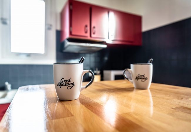 Appartement à Brive-la-Gaillarde - Le Temps Éternel - 1 Chambre Appartement à Brive-la-Gaillarde - Le Temps Éternel - 1 Chambre