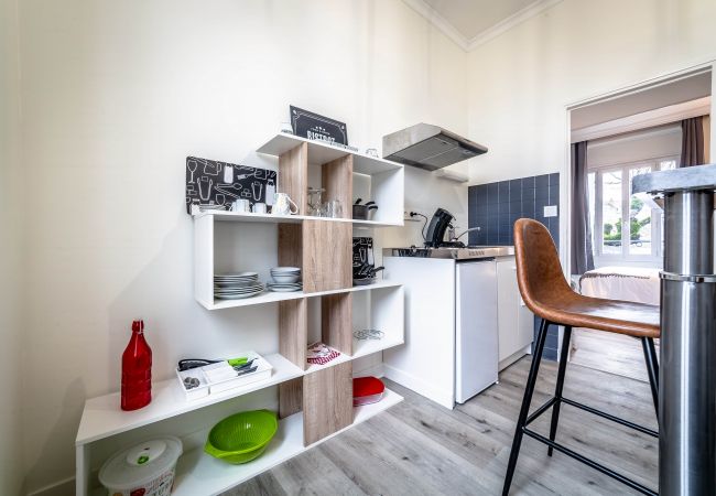 Studio à Brive-la-Gaillarde - Le Valet de Pique - 1 Chambre Studio à Brive-la-Gaillarde - Le Valet de Pique - 1 Chambre