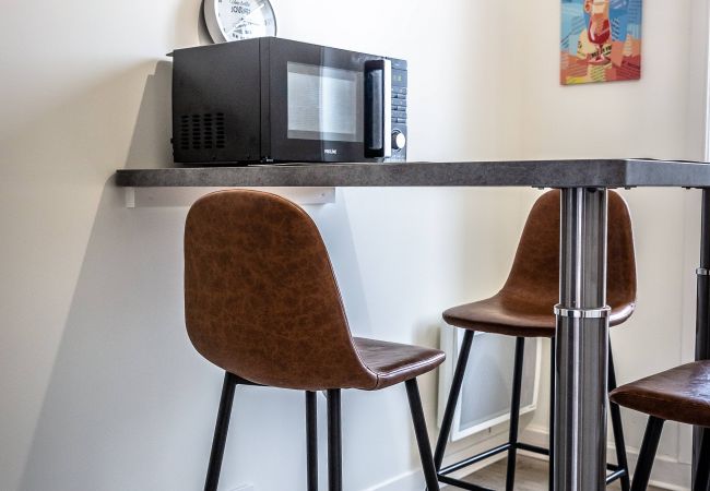 Studio à Brive-la-Gaillarde - Le Valet de Pique - 1 Chambre Studio à Brive-la-Gaillarde - Le Valet de Pique - 1 Chambre