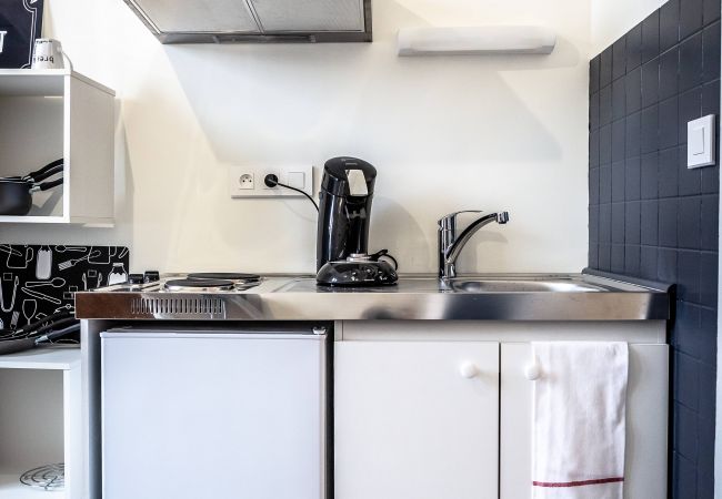 Studio à Brive-la-Gaillarde - Le Valet de Pique - 1 Chambre Studio à Brive-la-Gaillarde - Le Valet de Pique - 1 Chambre