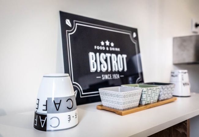 Studio à Brive-la-Gaillarde - Le Valet de Pique - 1 Chambre Studio à Brive-la-Gaillarde - Le Valet de Pique - 1 Chambre