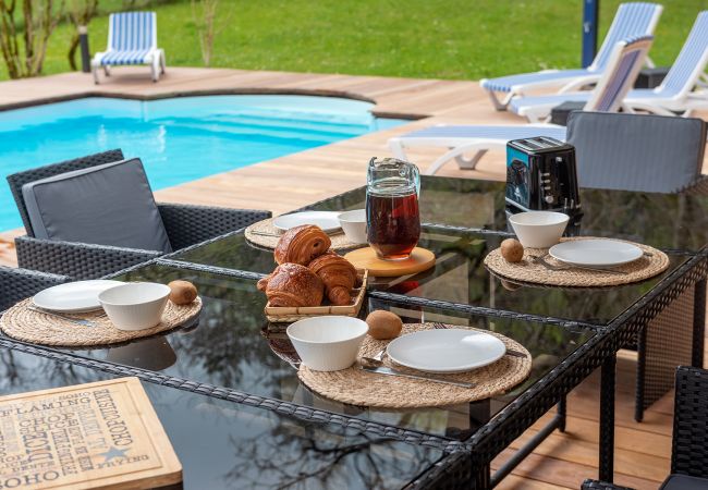 Maison à Montignac - Maison du Périgord - Piscine Chauffée & Spa Maison à Montignac - Maison du Périgord - Piscine Chauffée & Spa