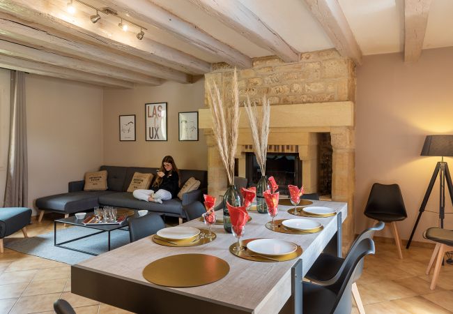 Maison à Montignac - Maison du Périgord - Piscine Chauffée & Spa Maison à Montignac - Maison du Périgord - Piscine Chauffée & Spa