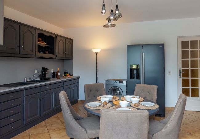 Maison à Montignac - Maison du Périgord - Piscine Chauffée & Spa Maison à Montignac - Maison du Périgord - Piscine Chauffée & Spa