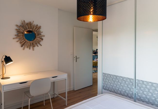 Appartement à Brive-la-Gaillarde - L'Instant Terrasse - 1 Chambre Appartement à Brive-la-Gaillarde - L'Instant Terrasse - 1 Chambre