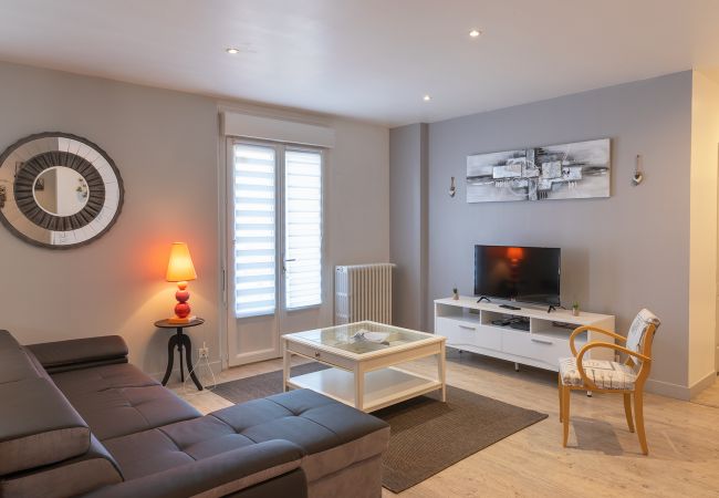 Appartement à Brive-la-Gaillarde - Le Rooftop Briviste - 2 Chambres Appartement à Brive-la-Gaillarde - Le Rooftop Briviste - 2 Chambres