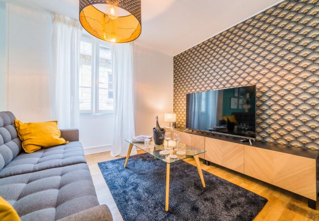Appartement à Brive-la-Gaillarde - Le Contemporain - 1 Chambre Appartement à Brive-la-Gaillarde - Le Contemporain - 1 Chambre
