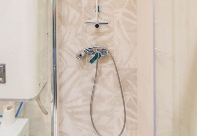 Appartement à Brive-la-Gaillarde - L'indigo - Appartement chic - 1 Chambre Appartement à Brive-la-Gaillarde - L'indigo - Appartement chic - 1 Chambre