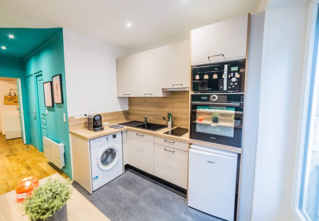 Appartement à Brive-la-Gaillarde - L'indigo - Appartement chic - 1 Chambre Appartement à Brive-la-Gaillarde - L'indigo - Appartement chic - 1 Chambre