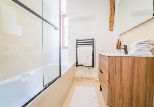 Appartement à Brive-la-Gaillarde - Logis Cosy sur la Guierle - 1 Chambre Appartement à Brive-la-Gaillarde - Logis Cosy sur la Guierle - 1 Chambre