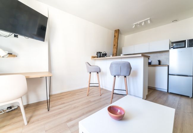 Appartement à Brive-la-Gaillarde - Logis Cosy sur la Guierle - 1 Chambre Appartement à Brive-la-Gaillarde - Logis Cosy sur la Guierle - 1 Chambre