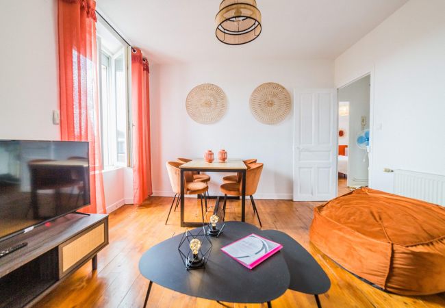 Appartement à Brive-la-Gaillarde - TURGOT #4 - Esprit Vintage - 2 chambres