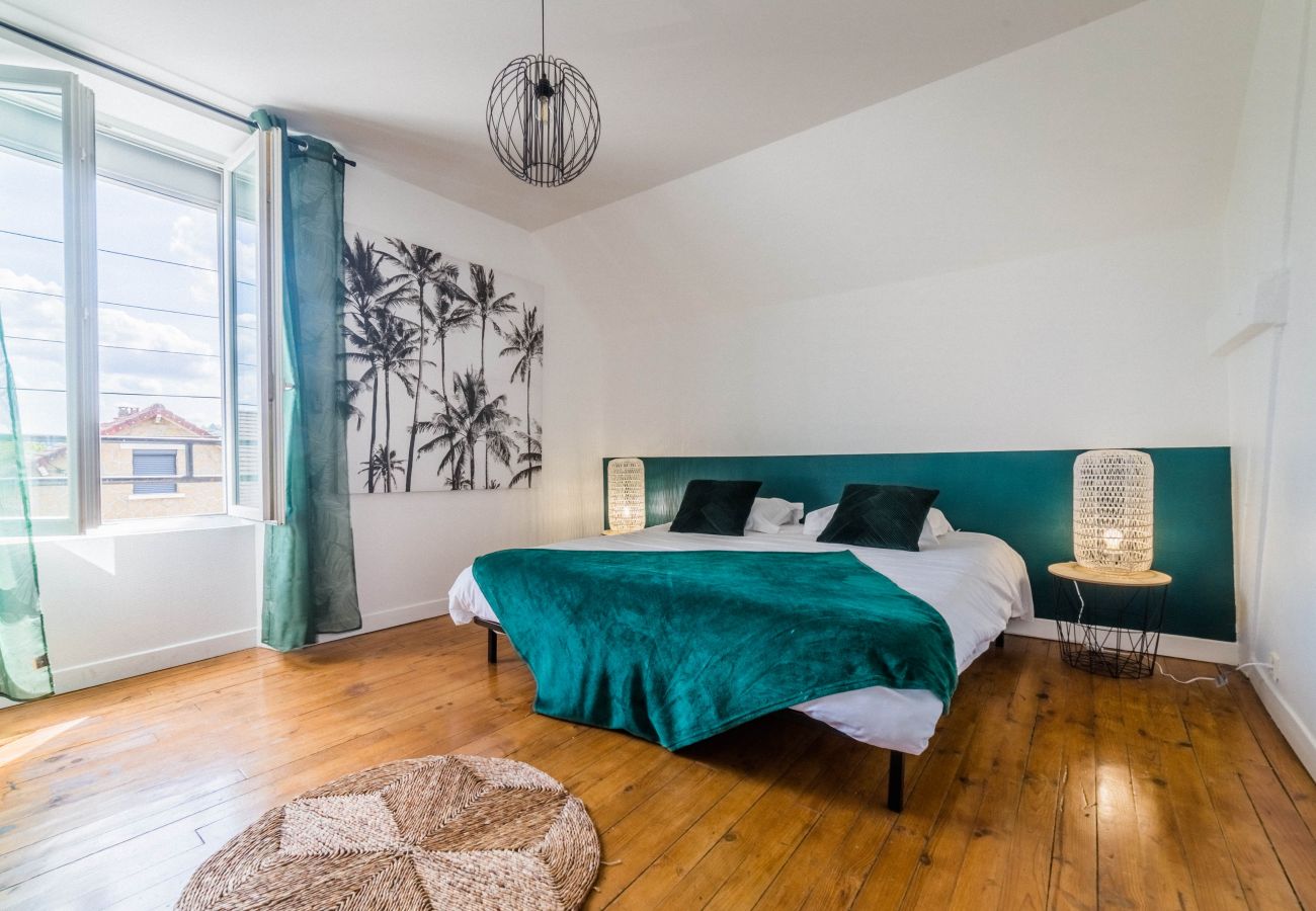 Appartement à Brive-la-Gaillarde - TURGOT #4 - Esprit Vintage - 2 chambres