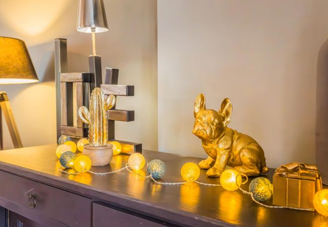 Maison à Brive-la-Gaillarde - La Villa Oasis - Jacuzzi Maison à Brive-la-Gaillarde - La Villa Oasis - Jacuzzi