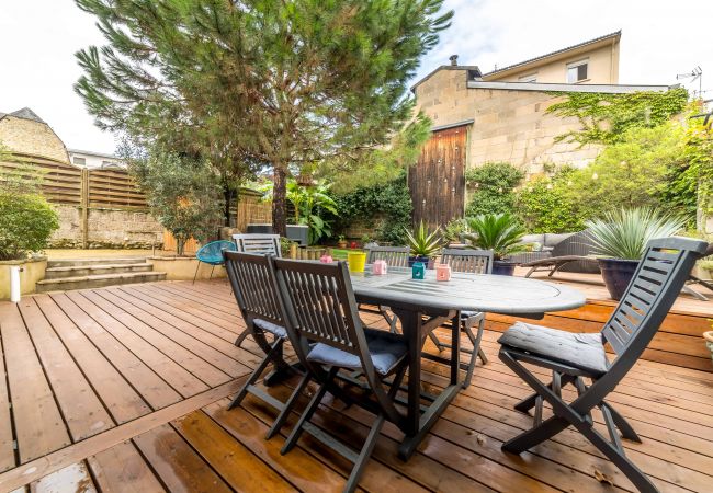 Maison à Brive-la-Gaillarde - La Villa Oasis - Jacuzzi Maison à Brive-la-Gaillarde - La Villa Oasis - Jacuzzi