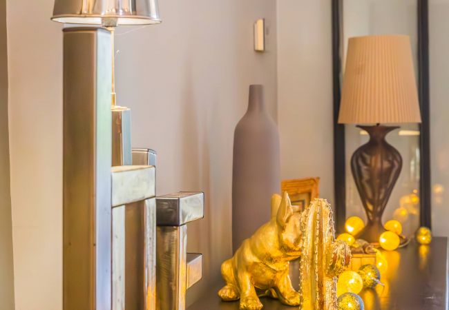 Maison à Brive-la-Gaillarde - La Villa Oasis - Jacuzzi Maison à Brive-la-Gaillarde - La Villa Oasis - Jacuzzi