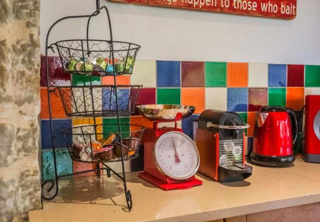 Maison à Brive-la-Gaillarde - La Villa Oasis - Jacuzzi Maison à Brive-la-Gaillarde - La Villa Oasis - Jacuzzi