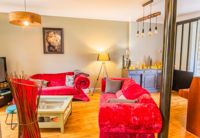 Maison à Brive-la-Gaillarde - La Villa Oasis - Jacuzzi Maison à Brive-la-Gaillarde - La Villa Oasis - Jacuzzi