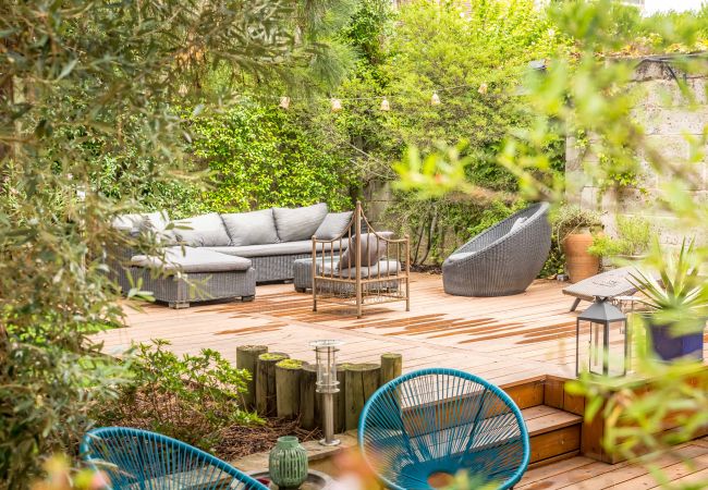 Maison à Brive-la-Gaillarde - La Villa Oasis - Jacuzzi Maison à Brive-la-Gaillarde - La Villa Oasis - Jacuzzi