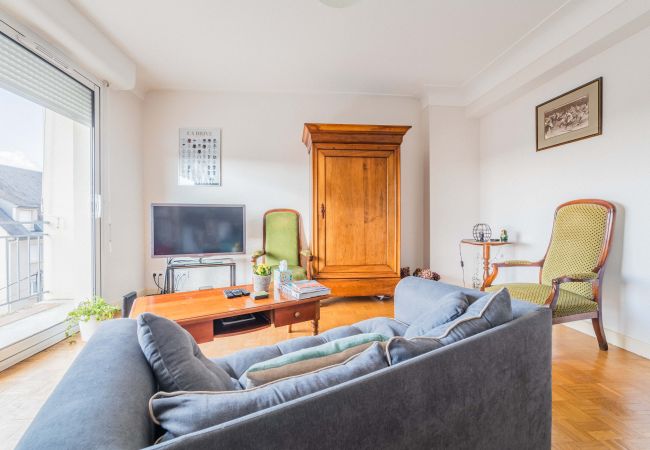 Appartement à Brive-la-Gaillarde - Le Refuge de l'Écrivain - Parking inclus Appartement à Brive-la-Gaillarde - Le Refuge de l'Écrivain - Parking inclus