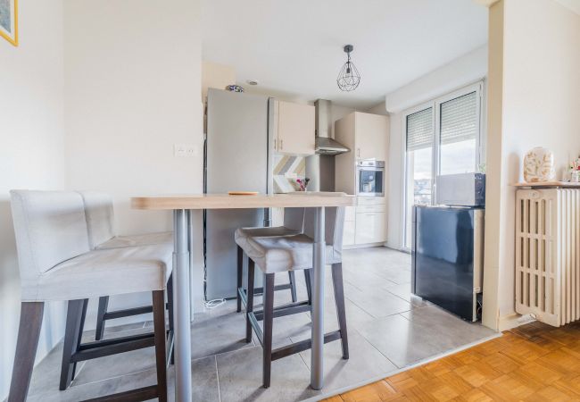 Appartement à Brive-la-Gaillarde - Le Refuge de l'Écrivain - Parking inclus Appartement à Brive-la-Gaillarde - Le Refuge de l'Écrivain - Parking inclus