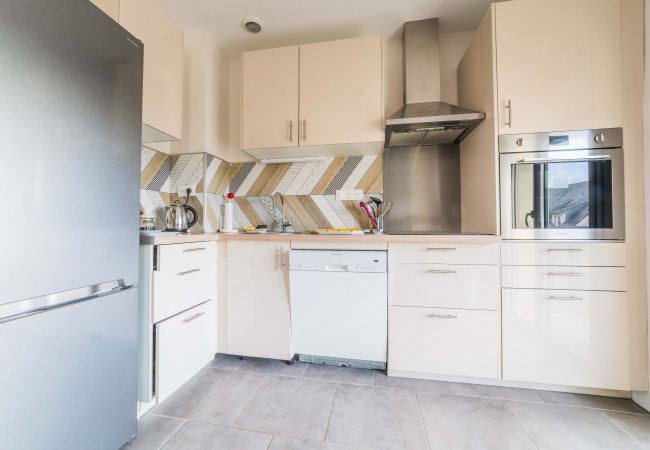 Appartement à Brive-la-Gaillarde - Le Refuge de l'Écrivain - Parking inclus Appartement à Brive-la-Gaillarde - Le Refuge de l'Écrivain - Parking inclus