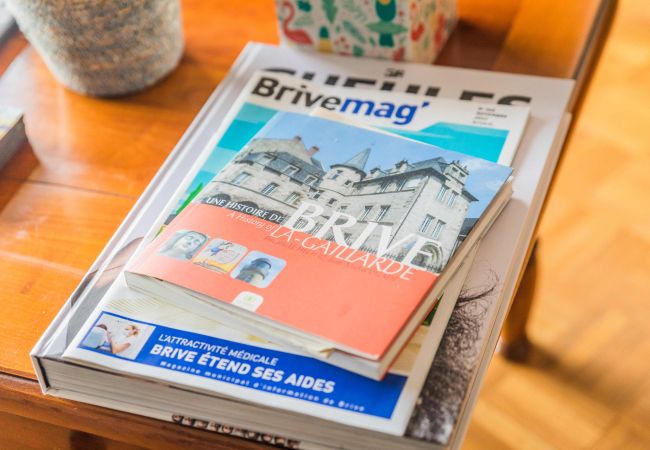 Appartement à Brive-la-Gaillarde - Le Refuge de l'Écrivain - Parking inclus Appartement à Brive-la-Gaillarde - Le Refuge de l'Écrivain - Parking inclus