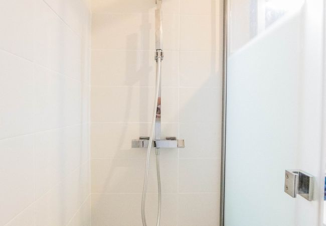 Appartement à Brive-la-Gaillarde - Le Refuge de l'Écrivain - Parking inclus Appartement à Brive-la-Gaillarde - Le Refuge de l'Écrivain - Parking inclus