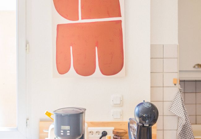 Appartement à Brive-la-Gaillarde - Picasso & Terrasse - 2 Chambres Appartement à Brive-la-Gaillarde - Picasso & Terrasse - 2 Chambres