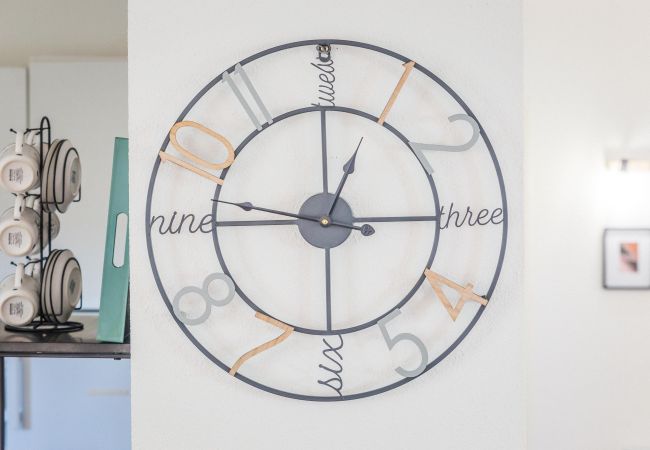 Appartement à Brive-la-Gaillarde - Picasso & Terrasse - 2 Chambres Appartement à Brive-la-Gaillarde - Picasso & Terrasse - 2 Chambres