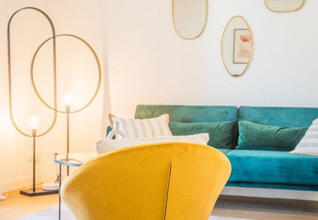 Appartement à Brive-la-Gaillarde - Picasso & Terrasse - 2 Chambres Appartement à Brive-la-Gaillarde - Picasso & Terrasse - 2 Chambres