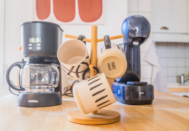 Appartement à Brive-la-Gaillarde - Picasso & Terrasse - 2 Chambres Appartement à Brive-la-Gaillarde - Picasso & Terrasse - 2 Chambres