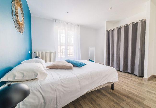 Appartement à Brive-la-Gaillarde - Le Balcon - 2 Chambres Appartement à Brive-la-Gaillarde - Le Balcon - 2 Chambres