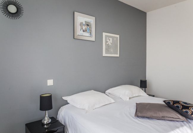 Appartement à Brive-la-Gaillarde - Le Balcon - 2 Chambres Appartement à Brive-la-Gaillarde - Le Balcon - 2 Chambres