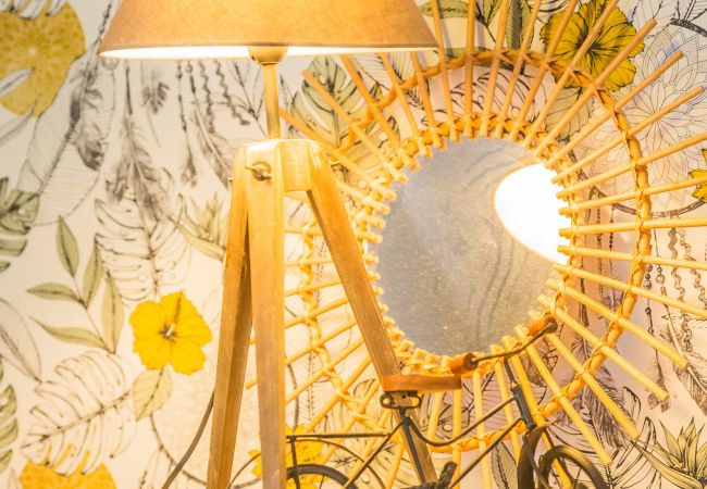 Appartement à Brive-la-Gaillarde - Le Sémard - F2 Terrasse couverte Centre-ville Appartement à Brive-la-Gaillarde - Le Sémard - F2 Terrasse couverte Centre-ville