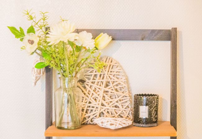 Appartement à Brive-la-Gaillarde - Le Sémard - F2 Terrasse couverte Centre-ville Appartement à Brive-la-Gaillarde - Le Sémard - F2 Terrasse couverte Centre-ville