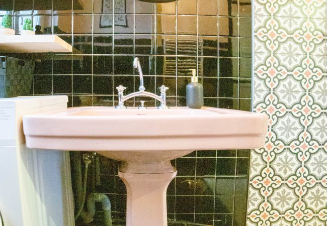 Appartement à Brive-la-Gaillarde - Le Sémard - F2 Terrasse couverte Centre-ville Appartement à Brive-la-Gaillarde - Le Sémard - F2 Terrasse couverte Centre-ville