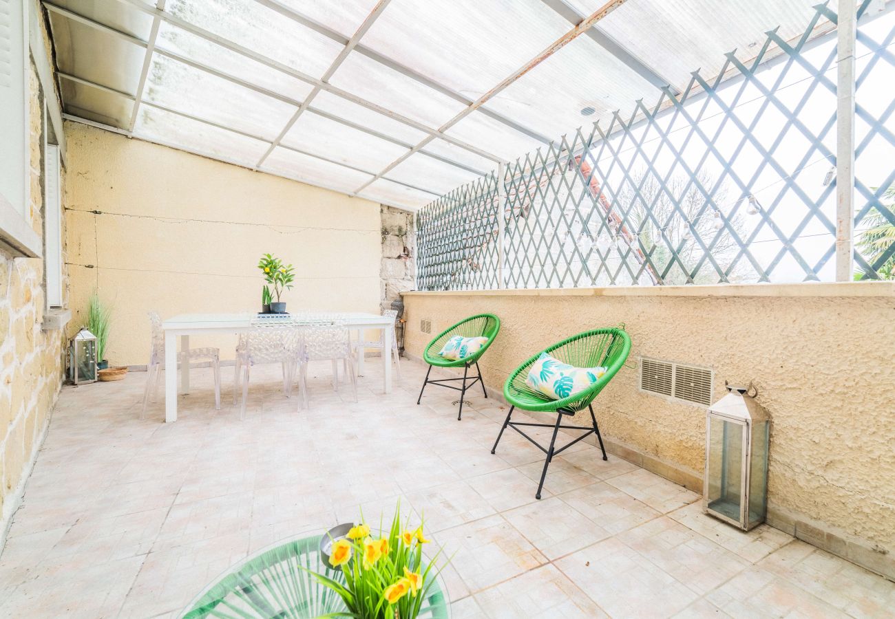 Appartement à Brive-la-Gaillarde - Le Sémard - F2 Terrasse couverte Centre-ville