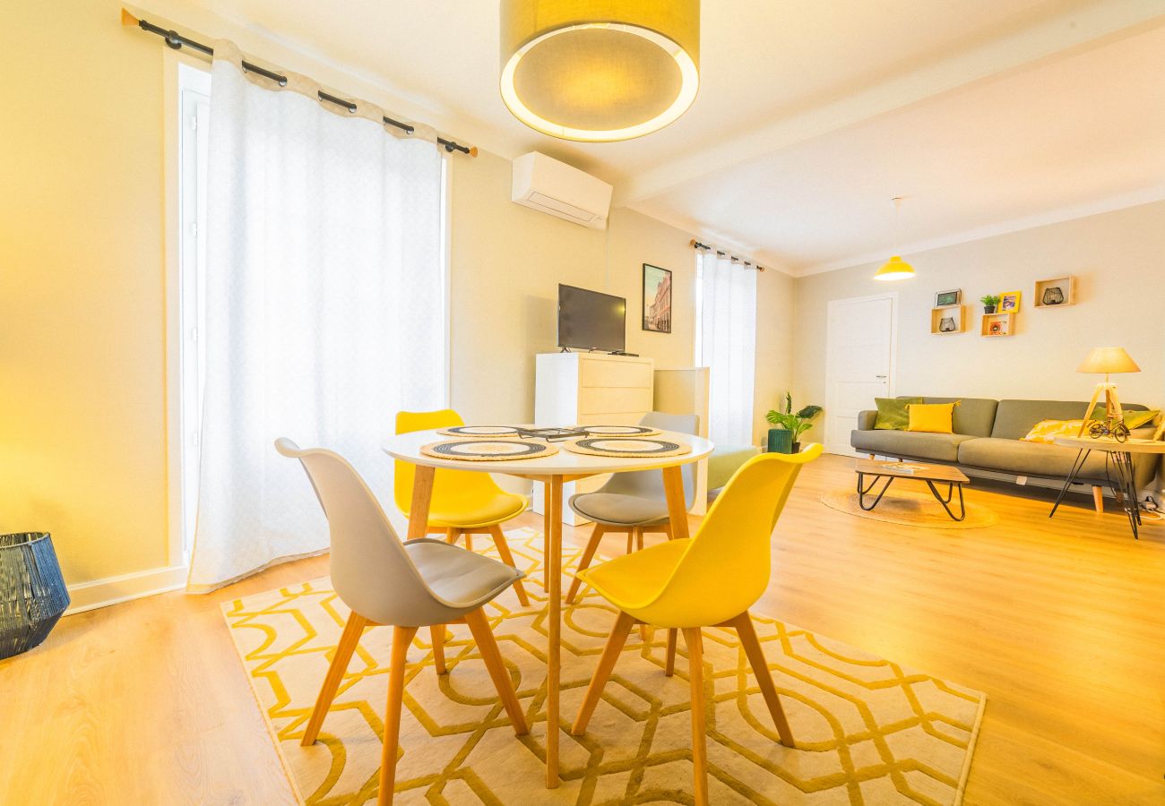 Appartement à Brive-la-Gaillarde - Le Sémard - F2 Terrasse couverte Centre-ville