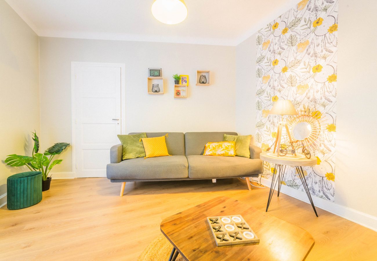 Appartement à Brive-la-Gaillarde - Le Sémard - F2 Terrasse couverte Centre-ville
