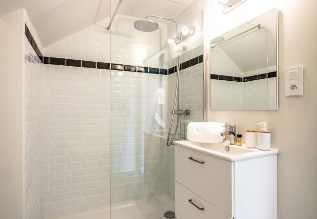 Appartement à Brive-la-Gaillarde - Le Temps Retrouvé - 2 Chambres Appartement à Brive-la-Gaillarde - Le Temps Retrouvé - 2 Chambres