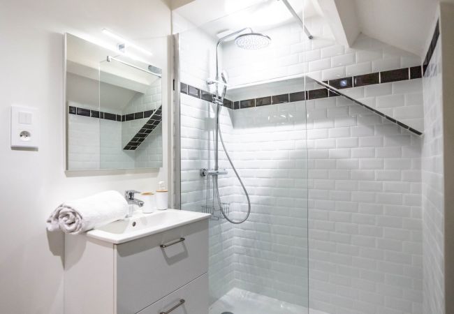 Appartement à Brive-la-Gaillarde - Le Temps Retrouvé - 2 Chambres Appartement à Brive-la-Gaillarde - Le Temps Retrouvé - 2 Chambres