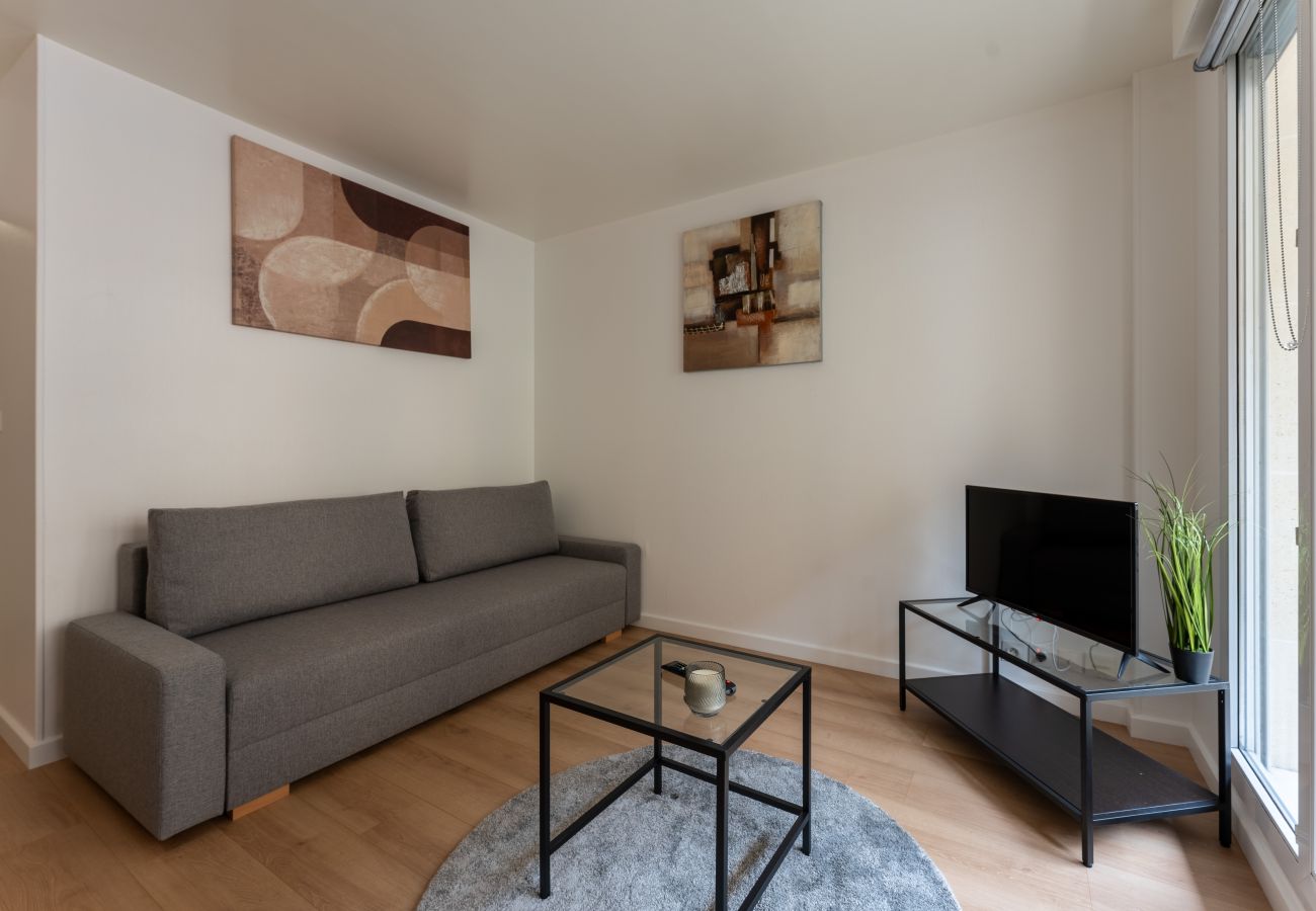 Appartement à Nogent-sur-Marne - Studio Cocooning à Nogent Sur Marne