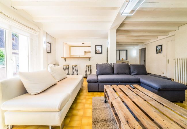 Maison à Brive-la-Gaillarde - La Pause des 6 - 6 Personnes Maison à Brive-la-Gaillarde - La Pause des 6 - 6 Personnes