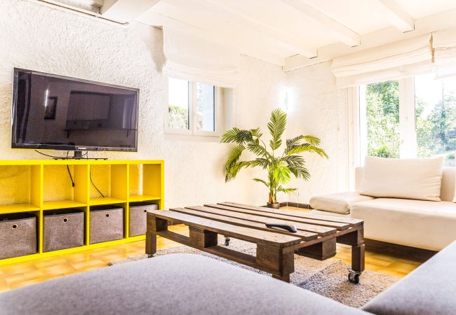 Maison à Brive-la-Gaillarde - La Pause des 6 - 6 Personnes Maison à Brive-la-Gaillarde - La Pause des 6 - 6 Personnes