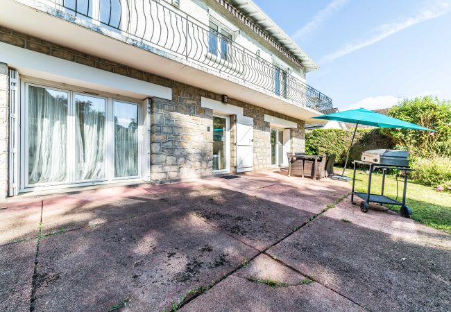 Maison à Brive-la-Gaillarde - La Pause des 6 - 6 Personnes Maison à Brive-la-Gaillarde - La Pause des 6 - 6 Personnes