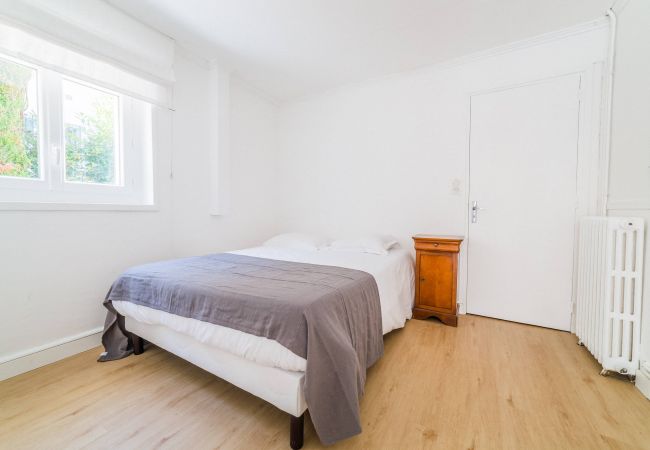 Maison à Brive-la-Gaillarde - La Pause des 6 - 6 Personnes Maison à Brive-la-Gaillarde - La Pause des 6 - 6 Personnes